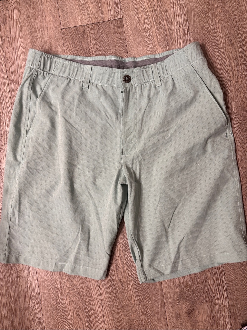 Under Armour Light Sage Men’s Flat Front Performance Shorts